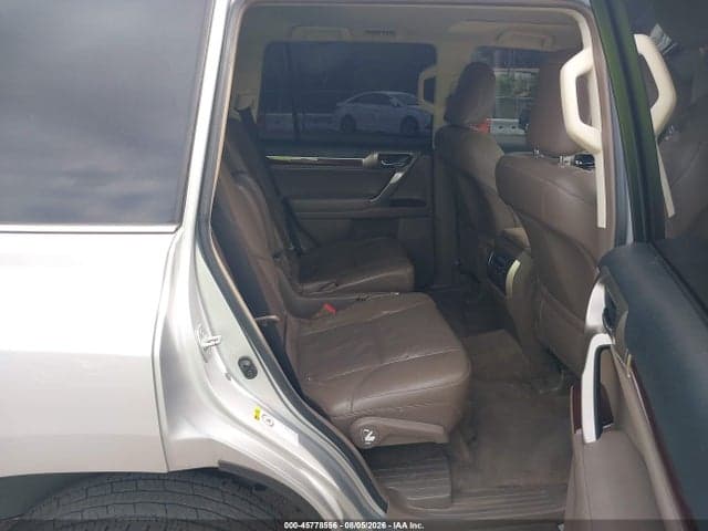 2018 LEXUS 460 8
