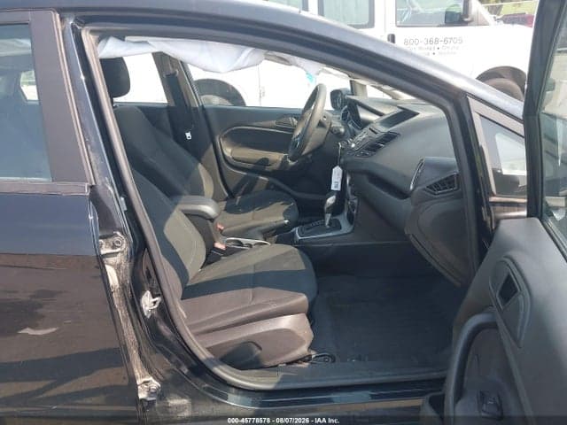 2017 FORD FIESTA SE 5