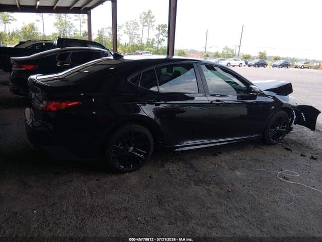 2026 TOYOTA CAMRY SE 12