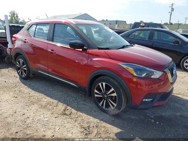 2018 NISSAN KICKS SR - 1