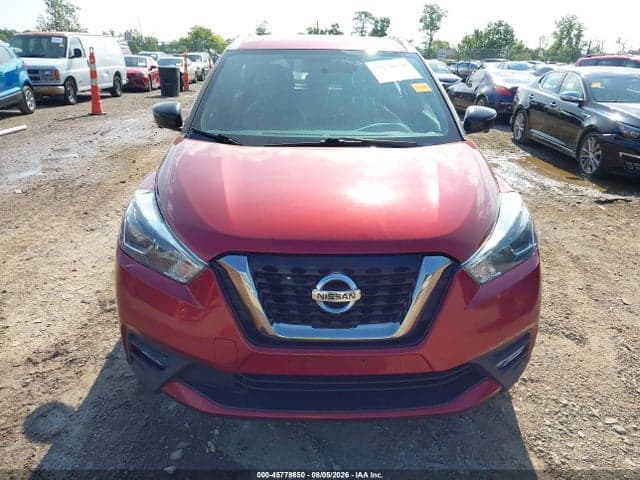2018 NISSAN KICKS SR 12