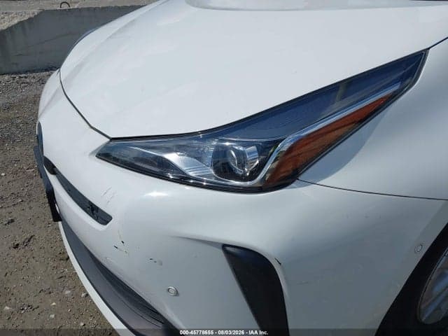 2021 TOYOTA PRIUS LE 6