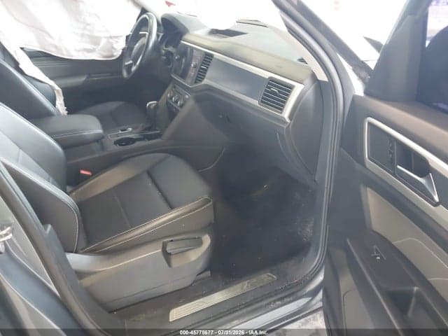 2021 VOLKSWAGEN ATLAS 3.6L V6 SE W/TECHNOLOGY R-LINE 5