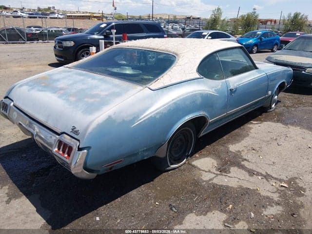 1972 OLDSMOBILE CUTLASS 4