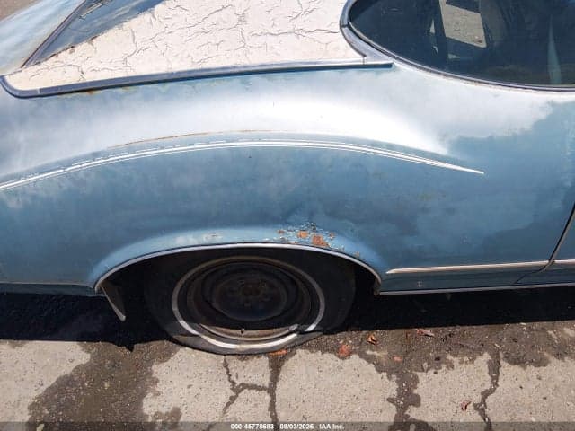 1972 OLDSMOBILE CUTLASS 6