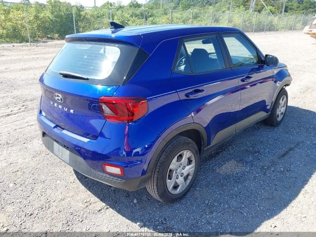 2020 HYUNDAI VENUE SE 4