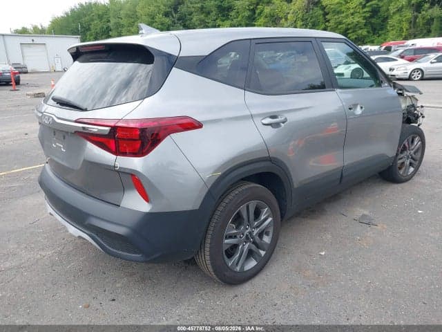 2023 KIA SELTOS LX 4