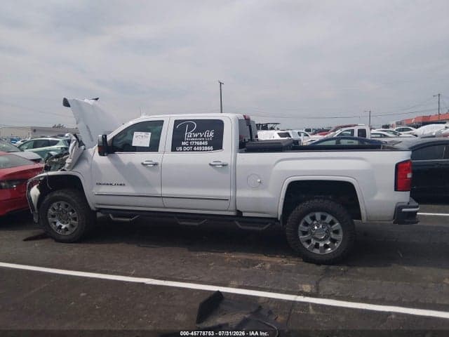2017 GMC SIERRA 2500HD DENALI 13