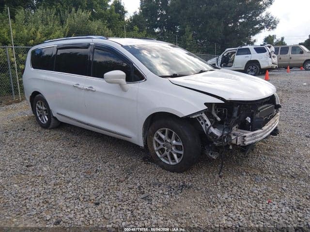 2020 CHRYSLER PACIFICA TOURING L - 1