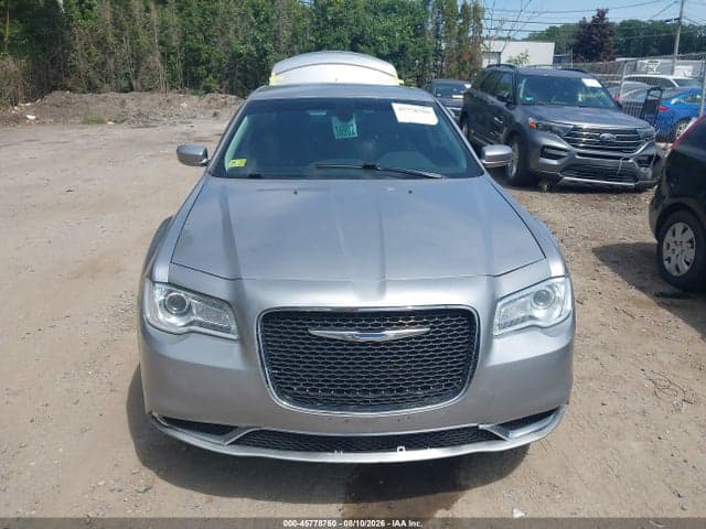 2017 CHRYSLER 300 LIMITED AWD 12