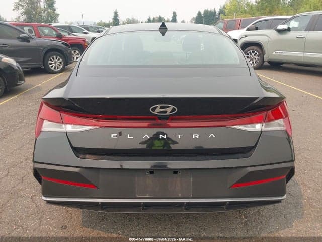 2024 HYUNDAI ELANTRA SEL 16