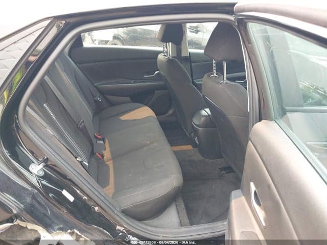 2024 HYUNDAI ELANTRA SEL 8