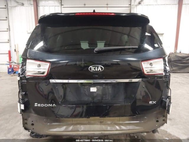 2018 KIA SEDONA EX 17