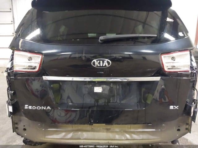2018 KIA SEDONA EX 6