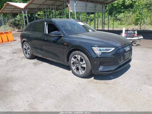 2021 AUDI E-TRON PREMIUM QUATTRO - 1