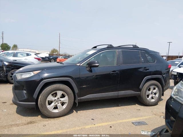 2019 TOYOTA RAV4 XLE 14