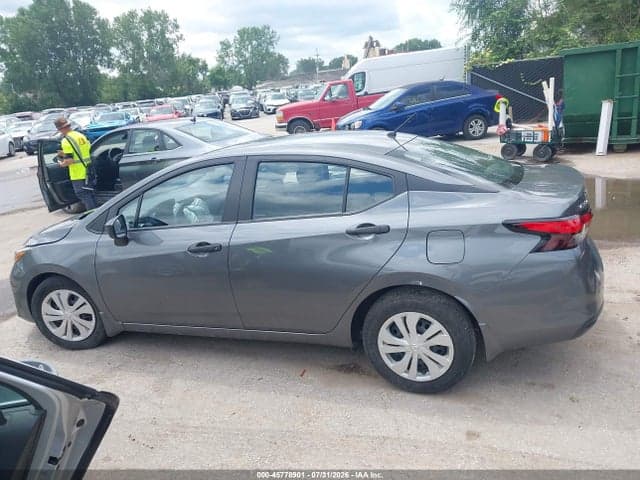 2025 NISSAN VERSA 1.6 S 14
