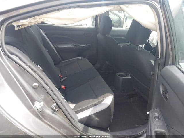 2025 NISSAN VERSA 1.6 S 8