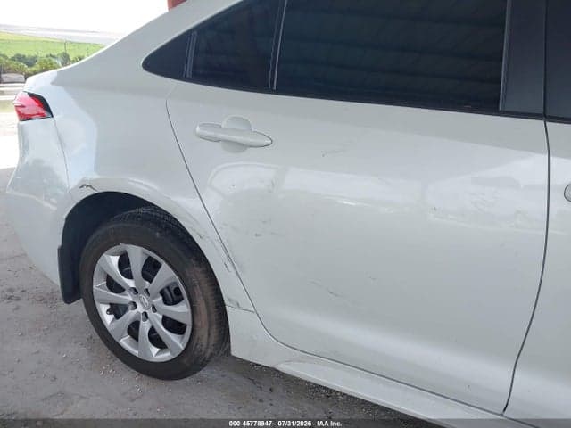 2025 TOYOTA COROLLA LE 18