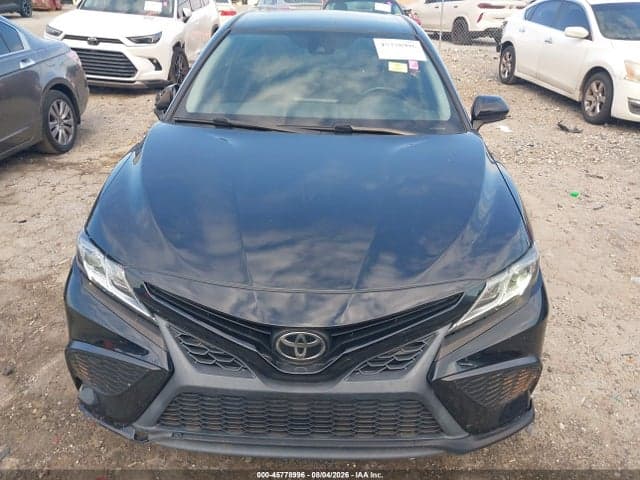 2021 TOYOTA CAMRY SE 12