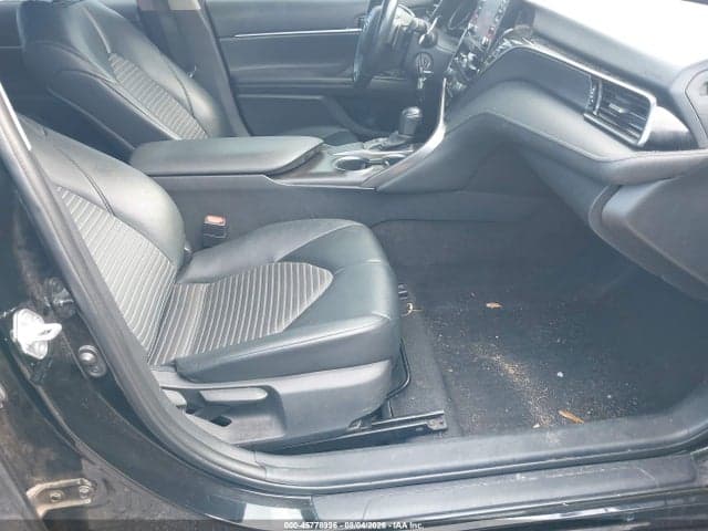 2021 TOYOTA CAMRY SE 5