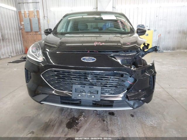 2020 FORD ESCAPE SE 13