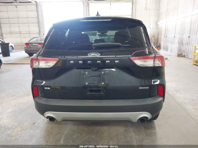 2020 FORD ESCAPE SE 17