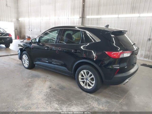 2020 FORD ESCAPE SE 3