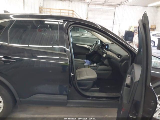 2020 FORD ESCAPE SE 5