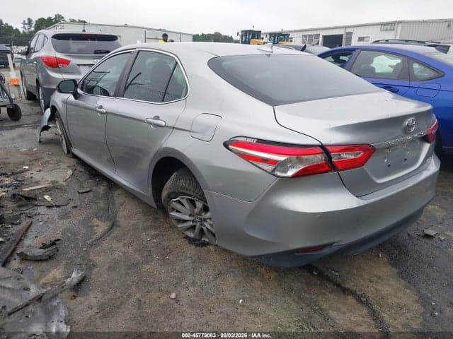 2019 TOYOTA CAMRY LE 3