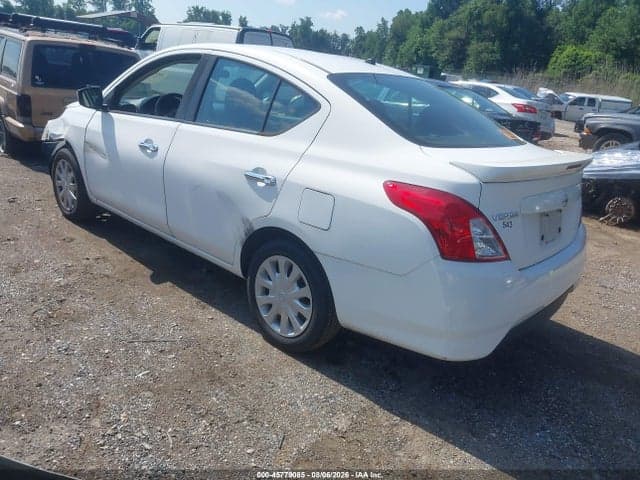 2018 NISSAN VERSA 1.6 SV 3
