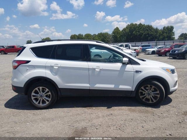 2018 FORD ESCAPE SE 13