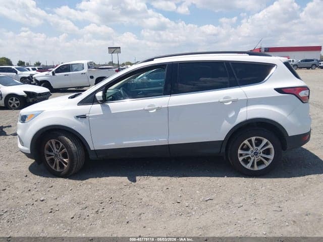 2018 FORD ESCAPE SE 14