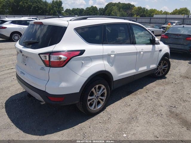 2018 FORD ESCAPE SE 4