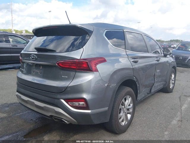 2019 HYUNDAI SANTA FE SE 4