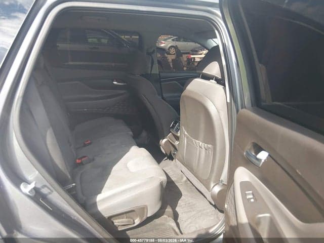 2019 HYUNDAI SANTA FE SE 8
