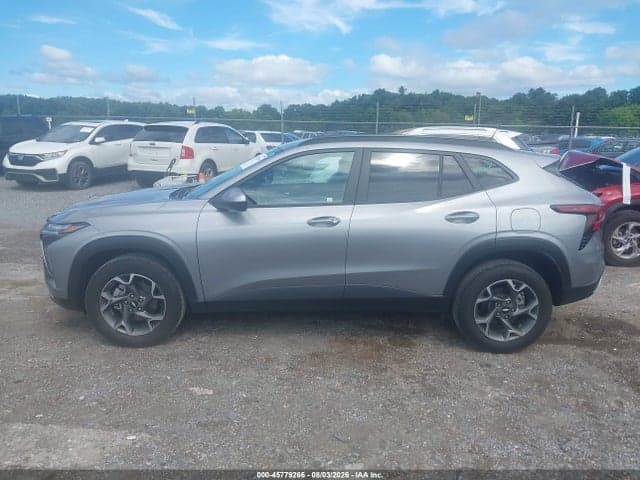 2025 CHEVROLET TRAX FWD LT 14
