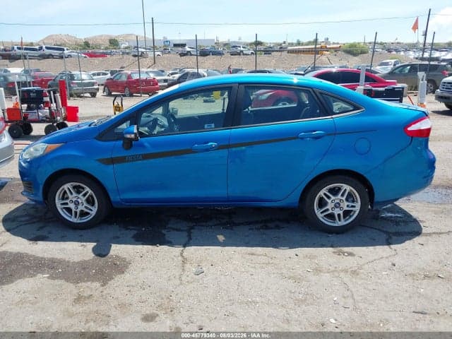 2017 FORD FIESTA SE 14