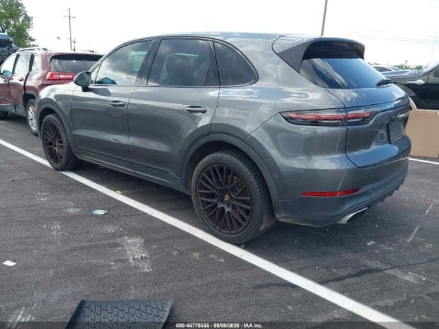2021 PORSCHE CAYENNE 3