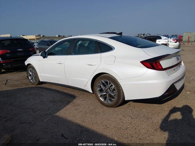 2021 HYUNDAI SONATA SEL 3
