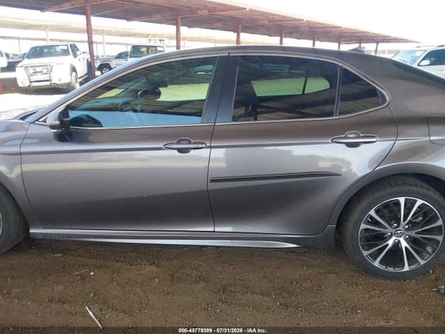 2019 TOYOTA CAMRY SE 15