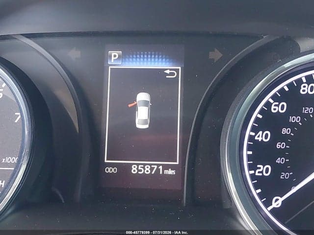 2019 TOYOTA CAMRY SE 7