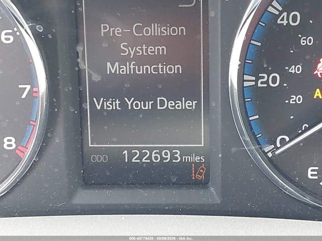 2017 TOYOTA RAV4 LIMITED 16