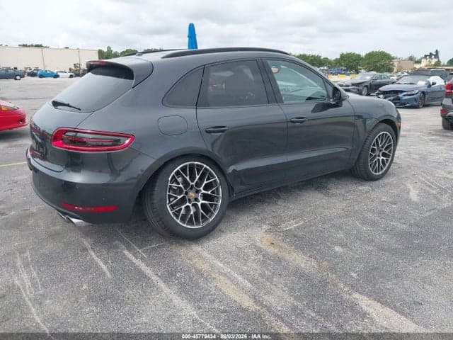 2018 PORSCHE MACAN SPORT EDITION 4