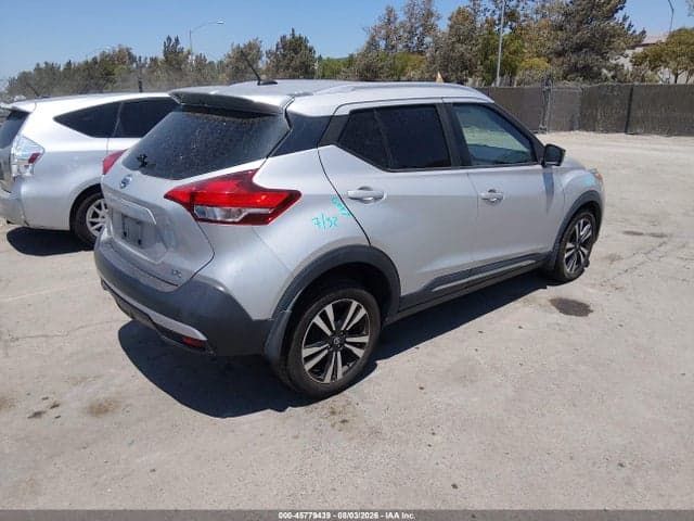 2018 NISSAN KICKS SR 4