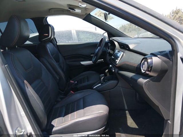 2018 NISSAN KICKS SR 5