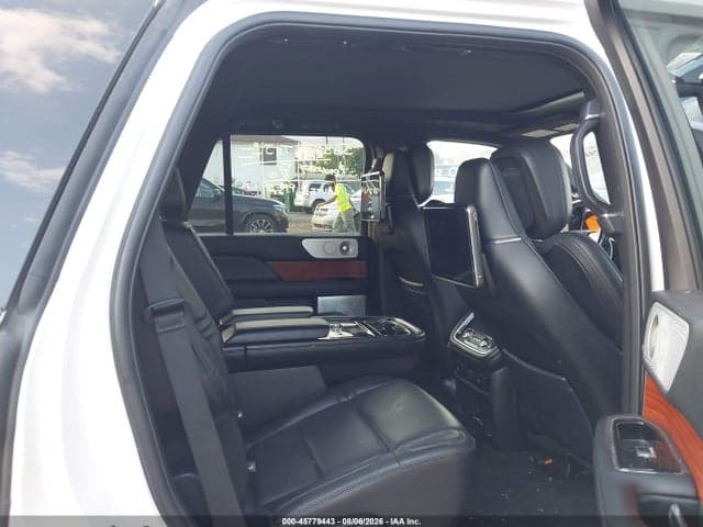 2018 LINCOLN NAVIGATOR RESERVE 8