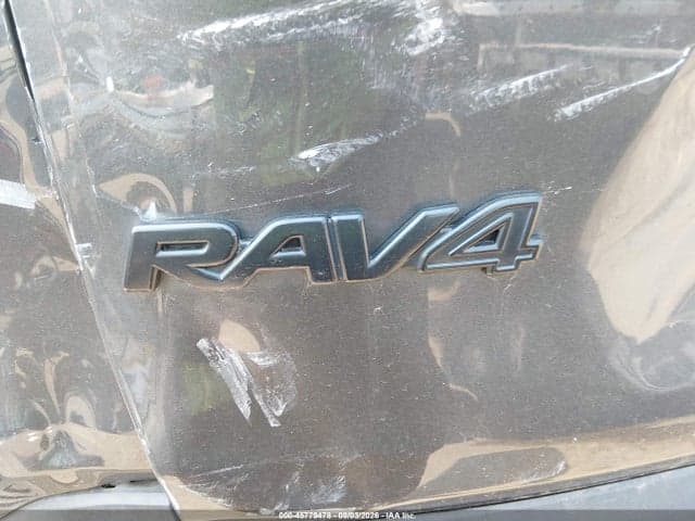 2022 TOYOTA RAV4 LE 21