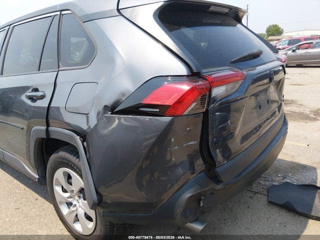 2022 TOYOTA RAV4 LE 6