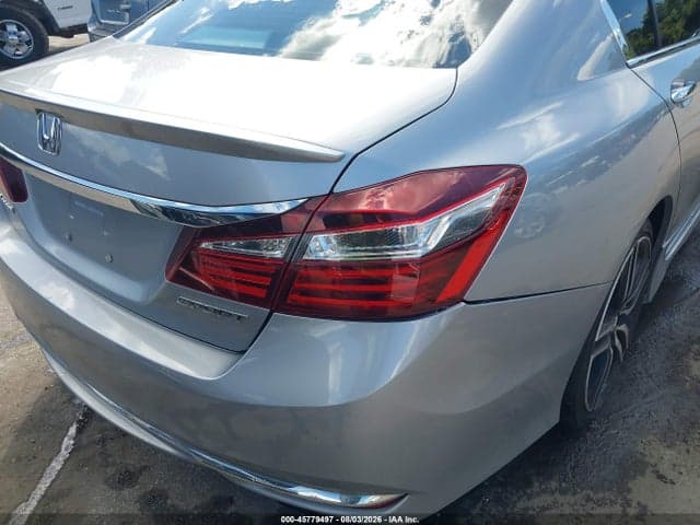 2017 HONDA ACCORD SPORT 19